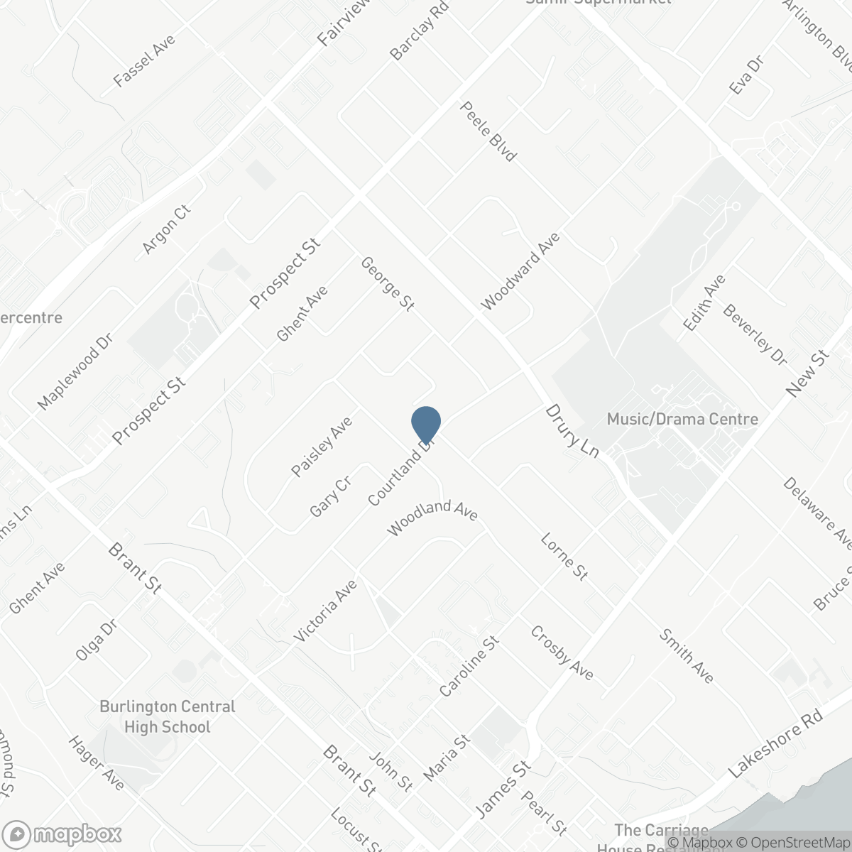 2195 COURTLAND DRIVE, Burlington, Ontario L7R 1S2